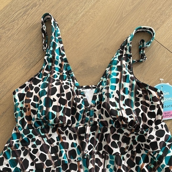 Nwt Swim Solutions FLOATING ISLAND V-Neck Ruffled tankini Swim Top - 8 - Picture 3 of 4